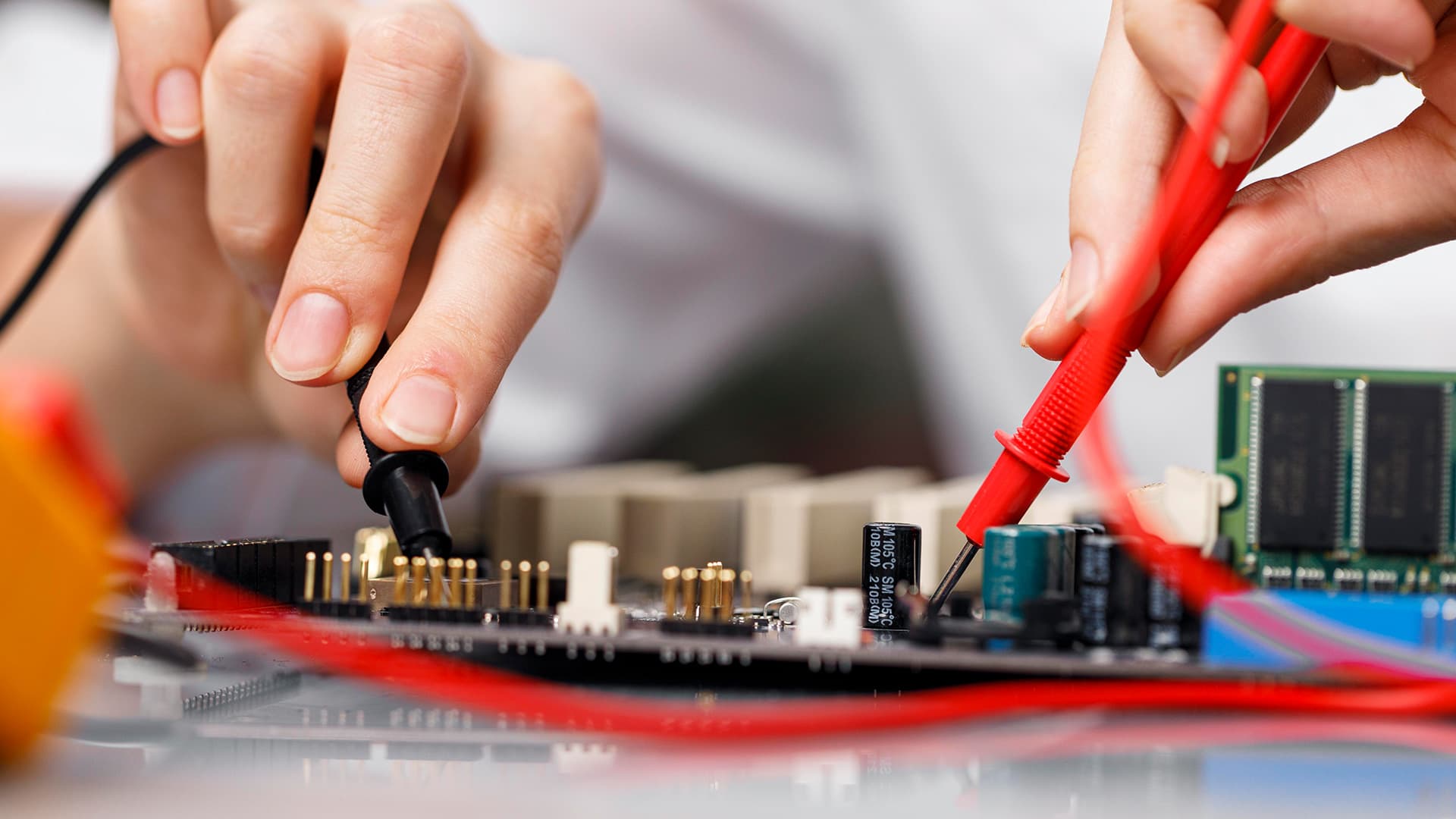 Điện / Điện tử - Hình 1